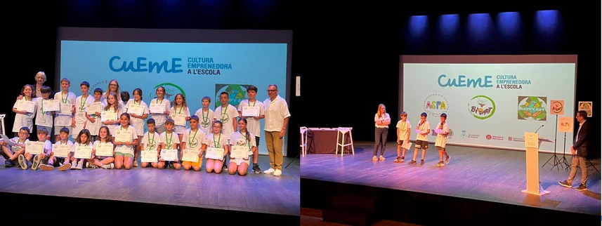 Zwei Fotos auf der Bühne des Teatre Goula: Die Kinder posieren mit ihren Urkunden vor der CuEme-Leinwand, und drei Kinder stellen ihr Projekt vor
